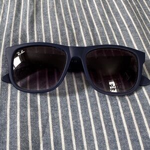 Ray-Ban Navy Blue Sunglasses